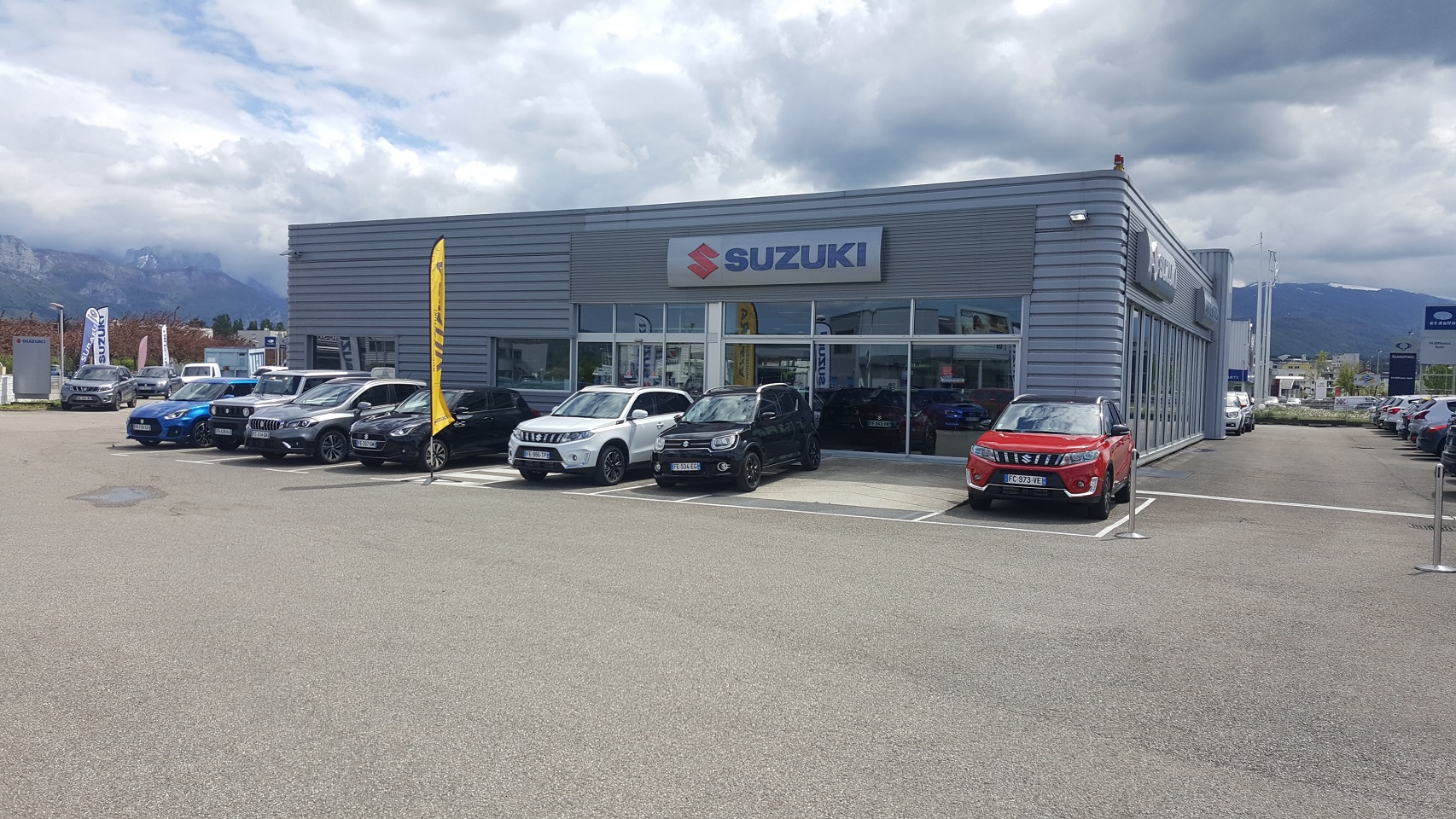 Suzuki Subaru Annecy.jpg